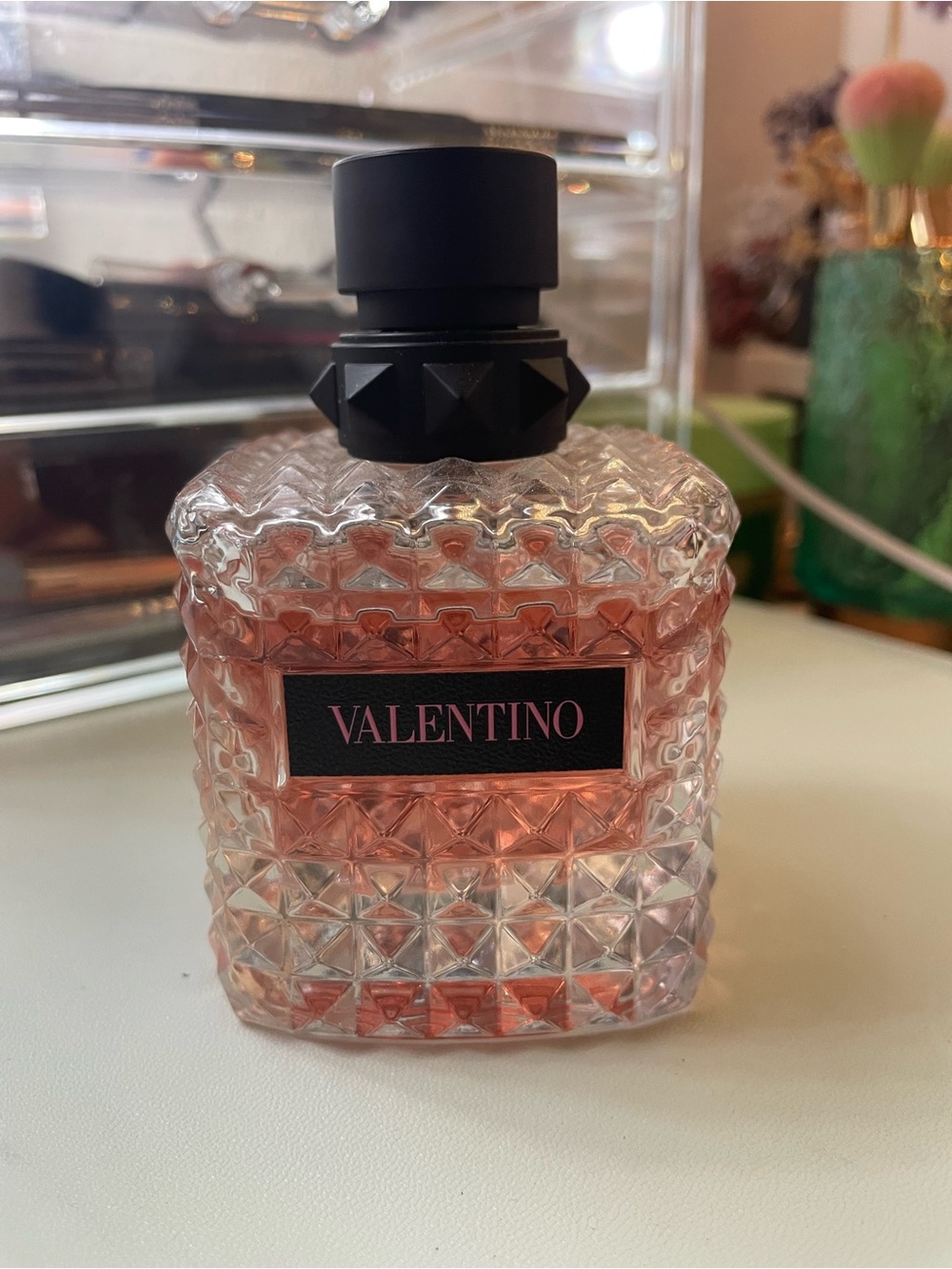 Valentino Donna Born in Roma